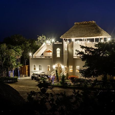 The Crimson Orchid Inn At Orchid Bay San Fernando Ngoại thất bức ảnh